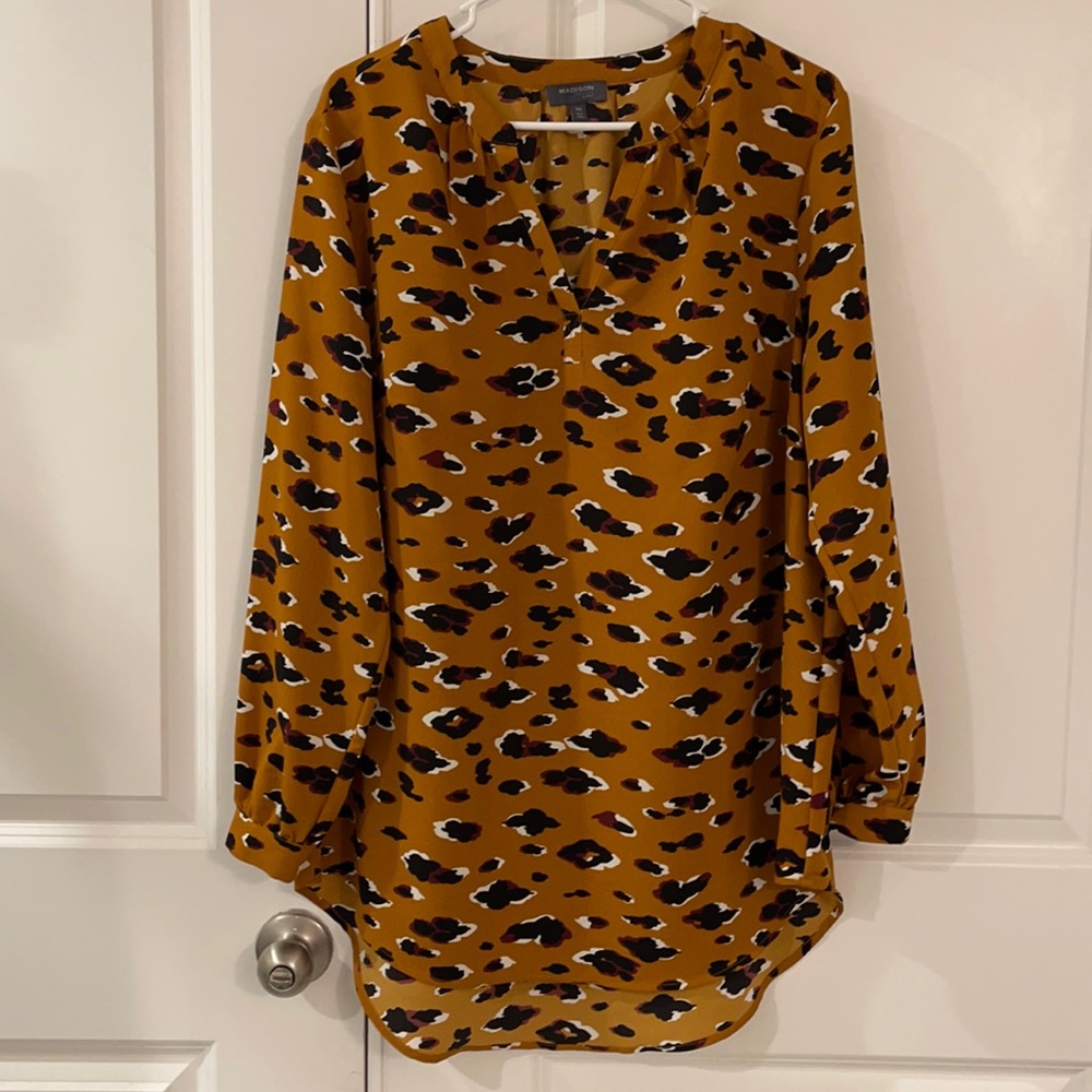 Cheetah print top